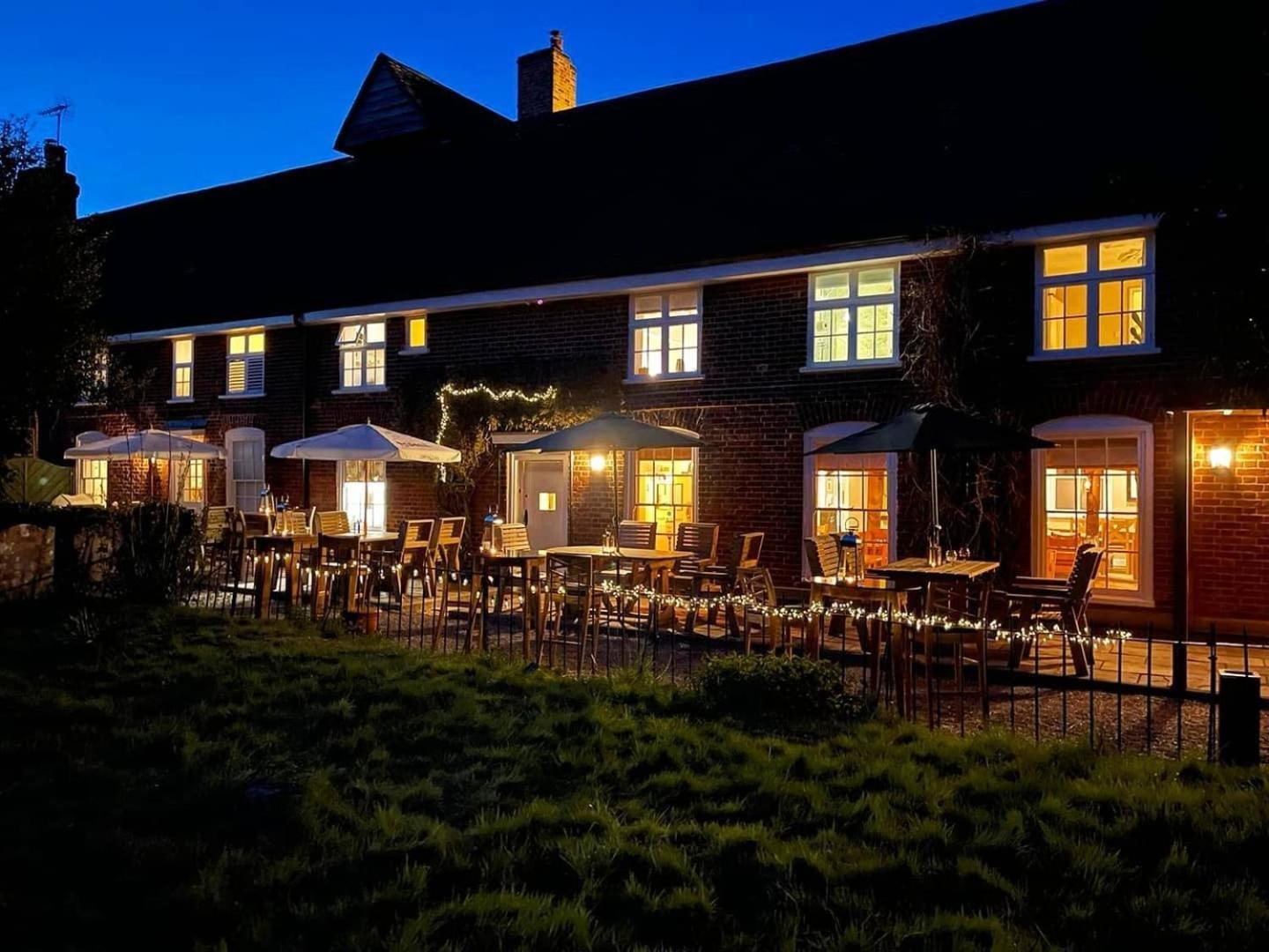 The Bell Inn Thorpe-le-Soken Exterior photo