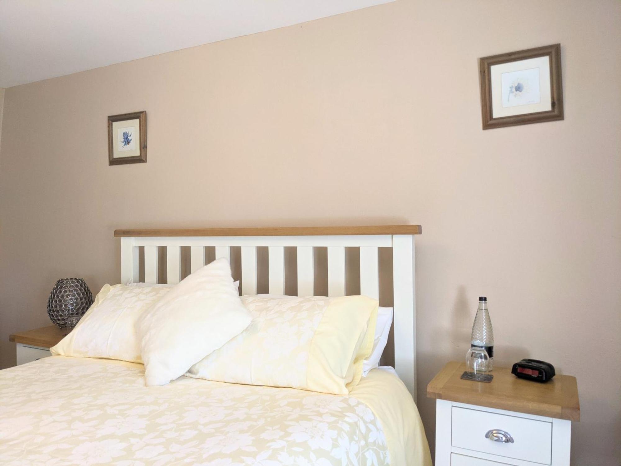 The Bell Inn Thorpe-le-Soken Room photo