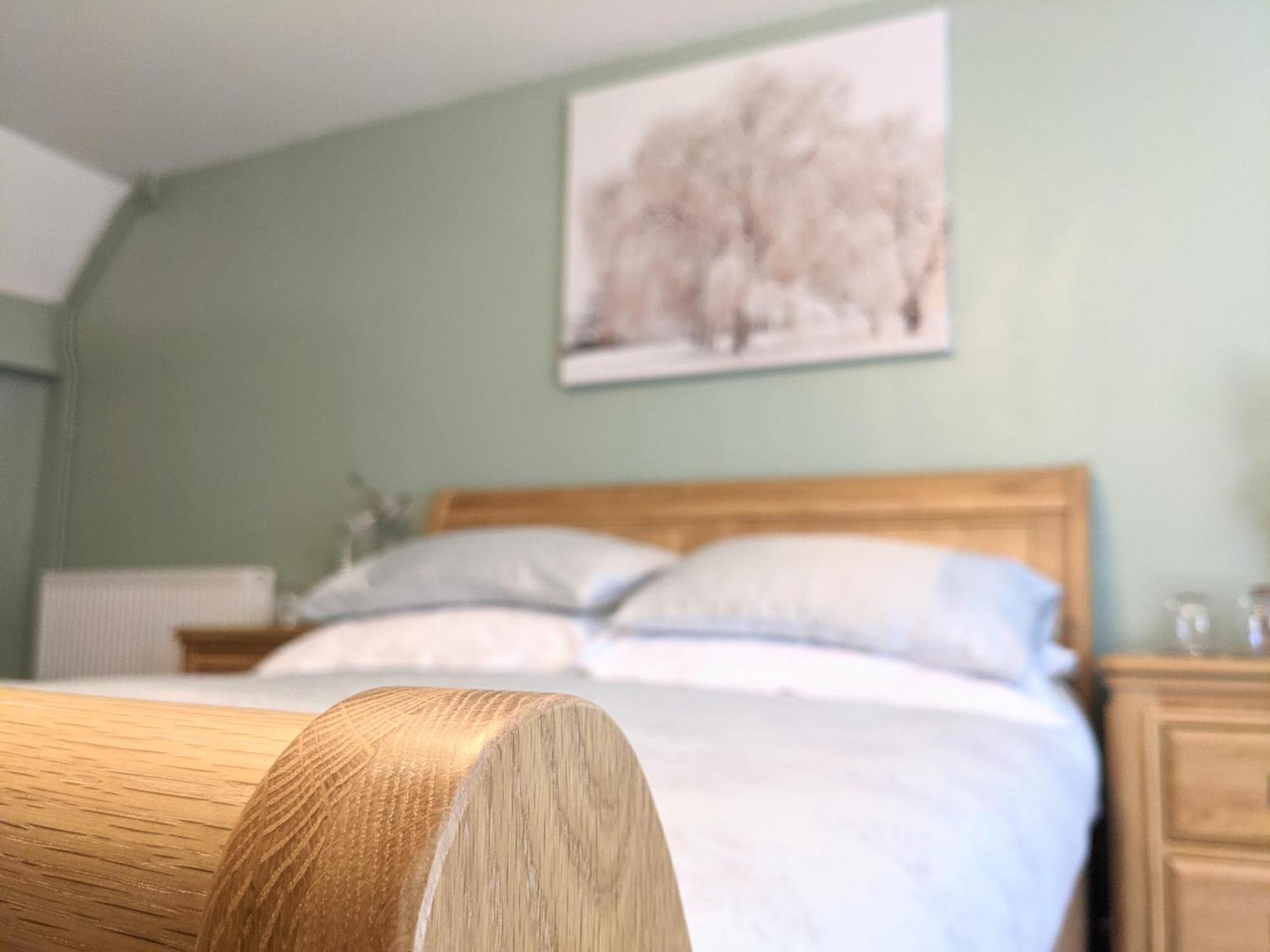 The Bell Inn Thorpe-le-Soken Room photo